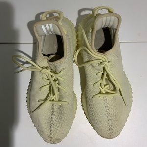 Adidas Yeezy 350 V2 “Butter color”